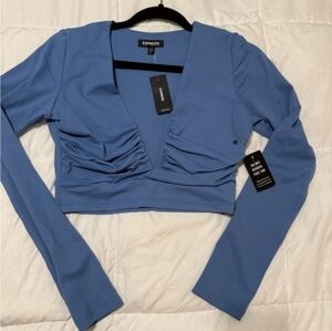 EXPRESS V NECK LONG SLEEVE RUCHED CROPPED TOP